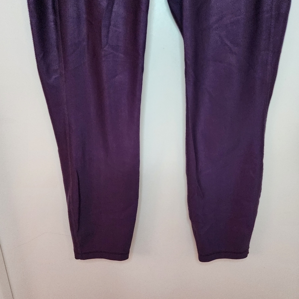 All in Motion Medium Target Purple Activewear Leggings - Picture 6 of 12